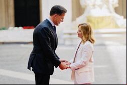 Meloni recebe Rutte com forte cordialidade em Roma