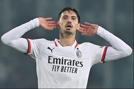 Holandês foi um dos grandes destaques do Milan na última temporada