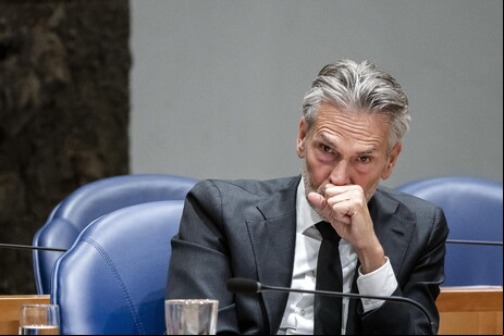 Dick Schoof renunciou ao cargo após extrema direita deixar coalizão