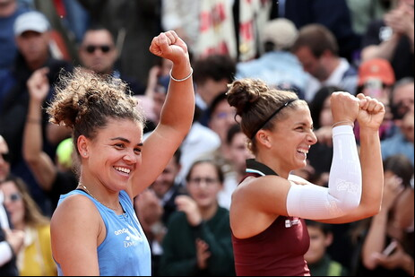 Paolini e Errani decidirão Roland Garros contra cazaque e sérvia