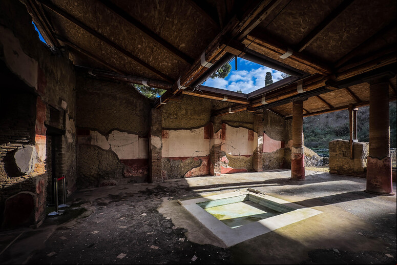 Casa no sítio arqueológico de Herculano, no sul da Itália - TODOS OS DIREITOS RESERVADOS