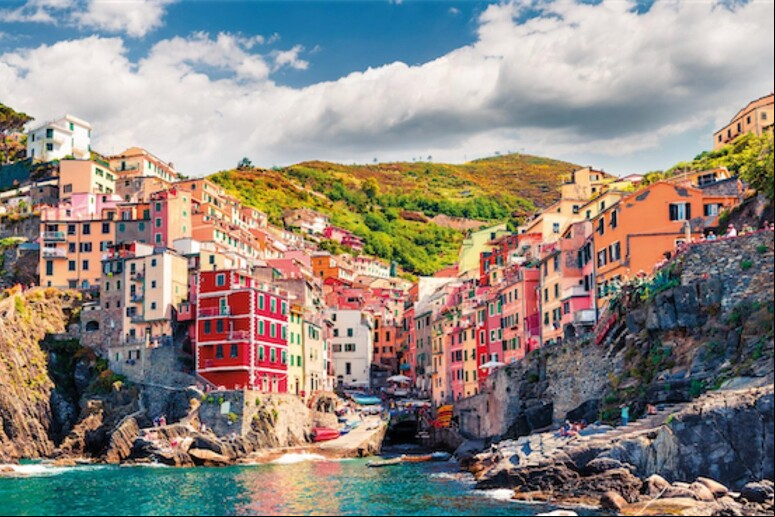 Trecho entre Monterosso e Vernazza no Parque 5 Terre terá mão única até junho - TODOS OS DIREITOS RESERVADOS