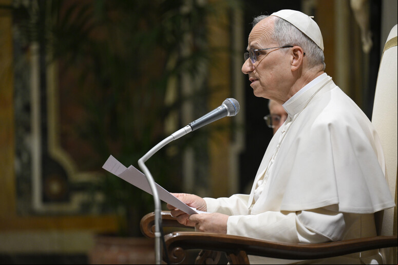 Vídeos do Papa estão sendo divulgados na web - TODOS OS DIREITOS RESERVADOS